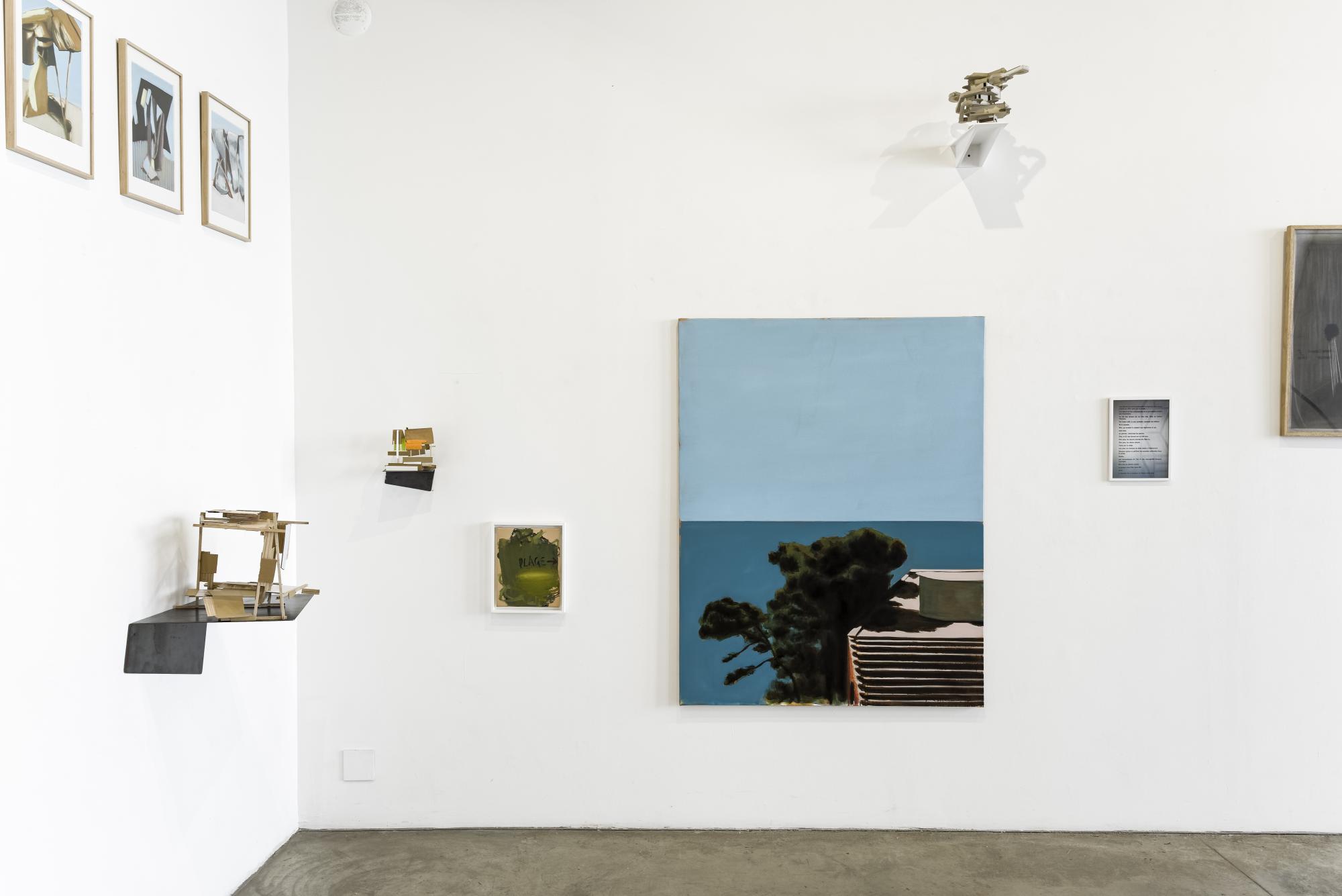 C'est bien sûr l'horizon mais ce sont surtout les cloisons